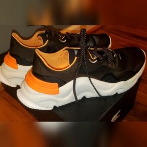 SOREL Kinetic RNEGD Float Sneaker